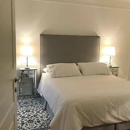 شقة The Golden Tree