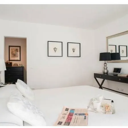 شقة The Golden Tree